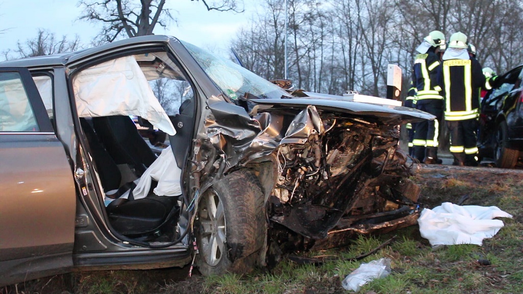 Reportnet24.de - Havelland: Mehrere Verletzte Bei Schwerem Unfall Auf B ...