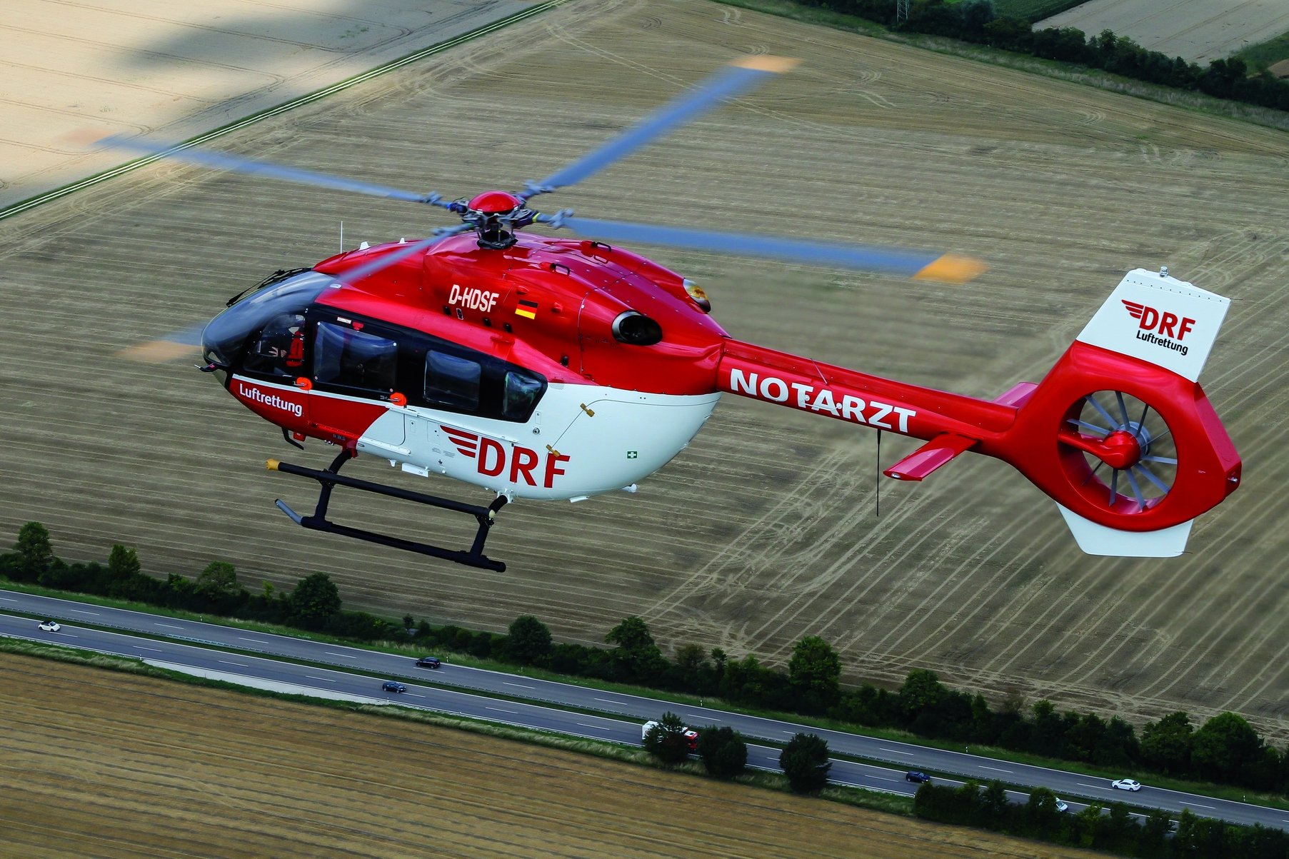 Drf source. Вертолет Mercedes-Benz Style ec145. H145 t2. DRF. DRF-spectacular.